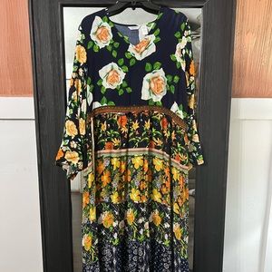 😍😍SOLD😍😍Kaktus dress size Large